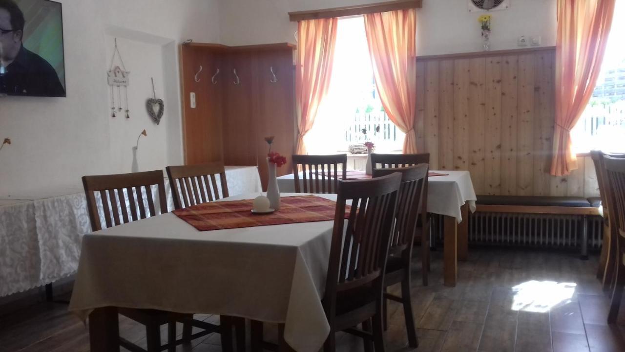 Gasthof Muster-Stueberl Predlitz Exteriör bild